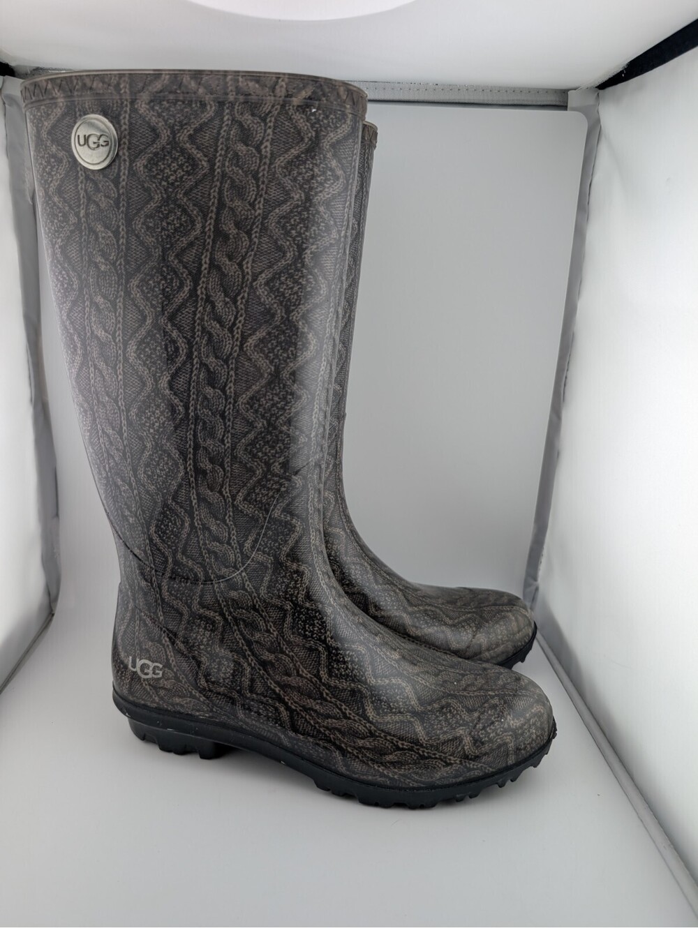 Ugg Rain Boots Size 7 Knee High Women's Gray Cable Knit Pattern Rubber